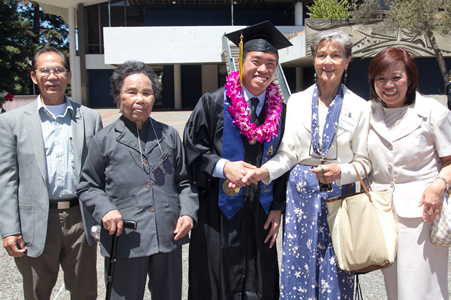 Sam Ho and family with Jeanne Pimentel